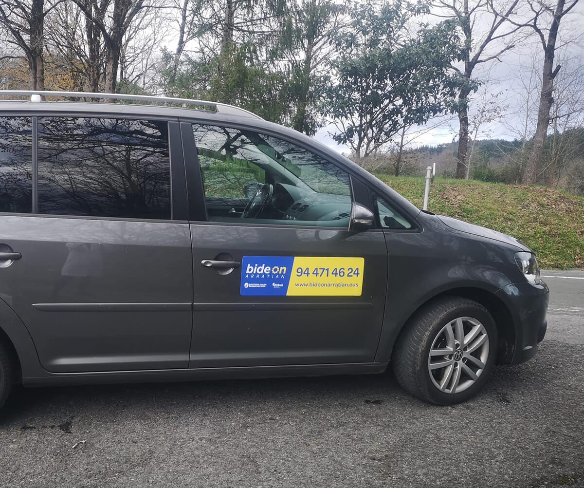 Imanes personalizados para vehículos en Bilbao Imanes personalizados para vehículos en Bilbao