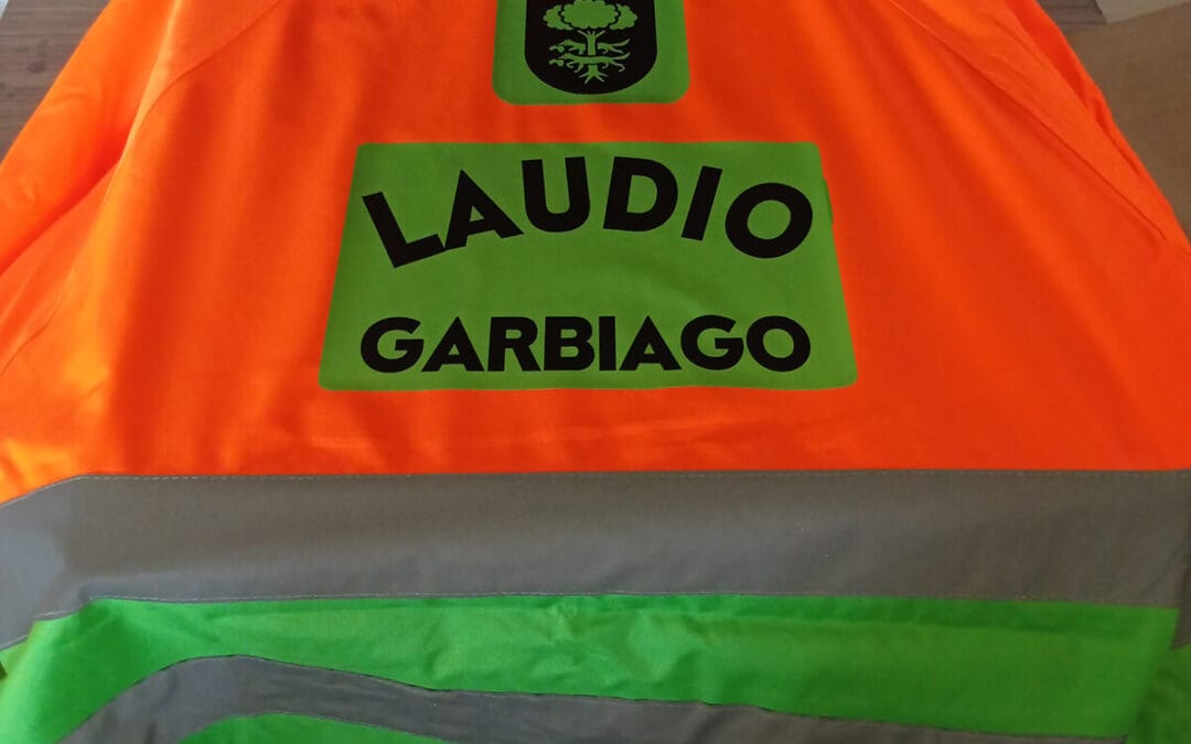 Uniforme de trabajo personalizado en Bilbao: imagen profesional desde el primer vistazo